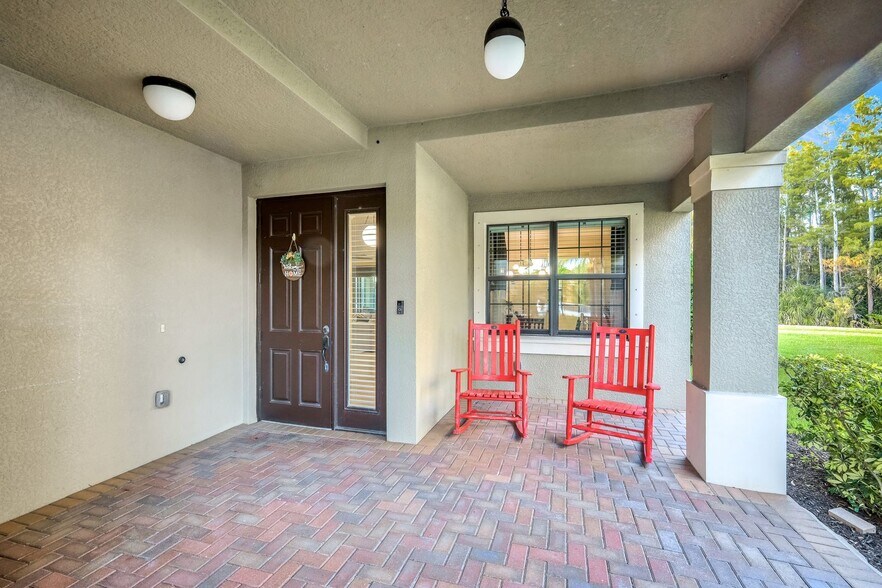 Building Photo - 11732 Meadowrun Cir