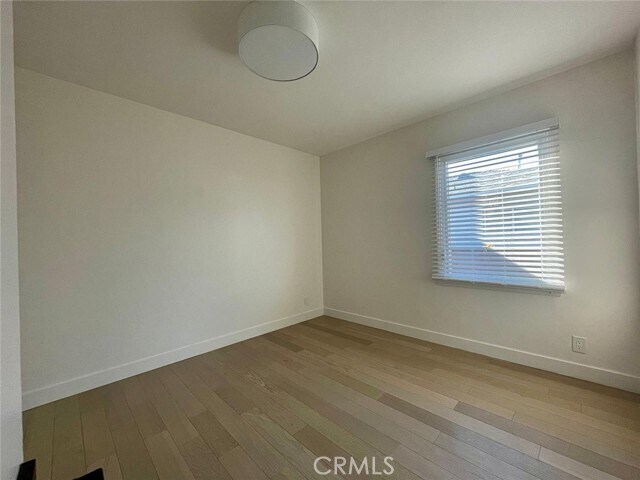 Building Photo - 5427 W 135th St