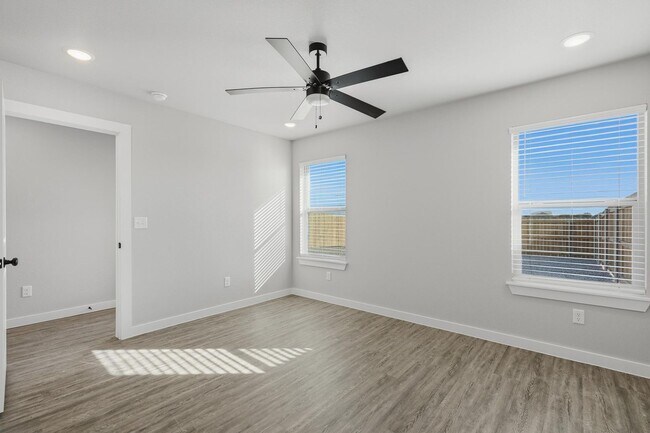 Building Photo - Modern Duplex Living | $2,550 | Available June 5 Near Stargate