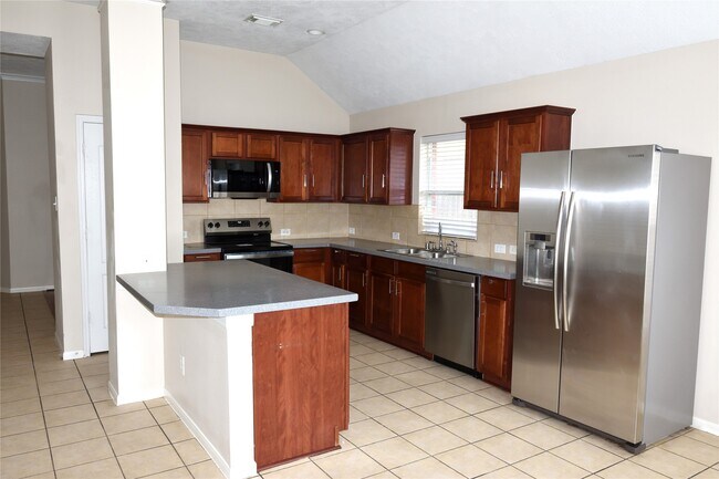 Building Photo - 2705 Hewn Rock Way
