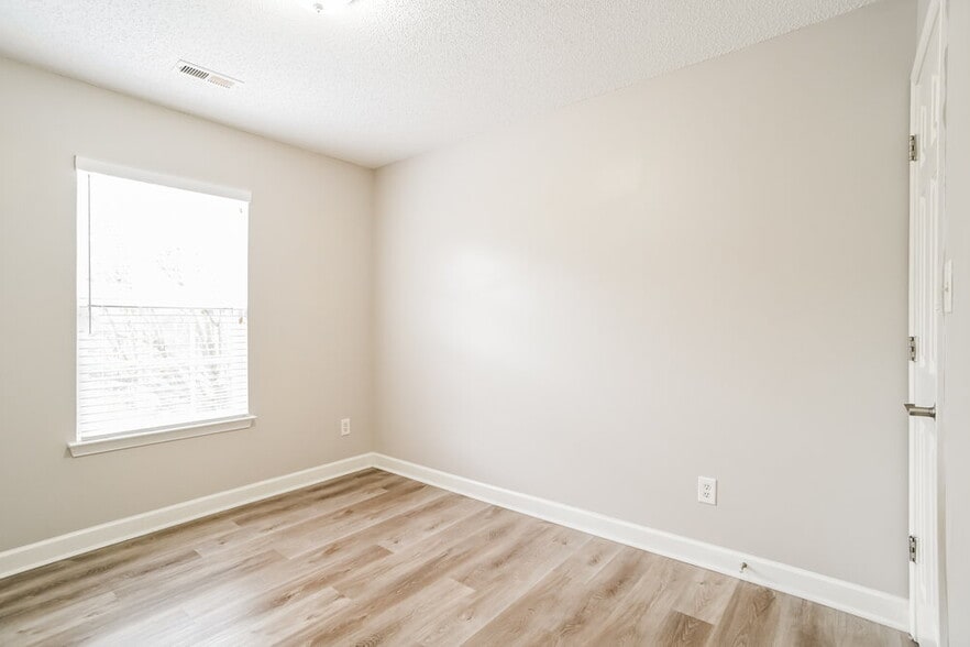 Building Photo - 4706 Capstone Dr