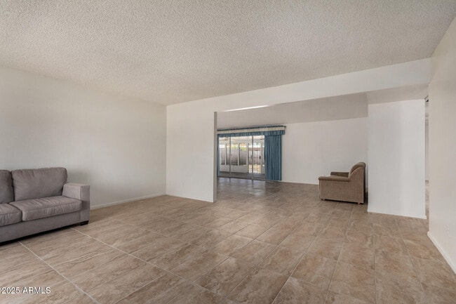 Building Photo - 5809 W Yucca St