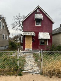 Building Photo - 4922 Davison Ave
