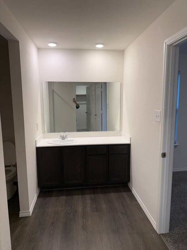 Building Photo - First time rental in Forney