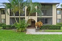 Building Photo - 441 Pine Glen Ln
