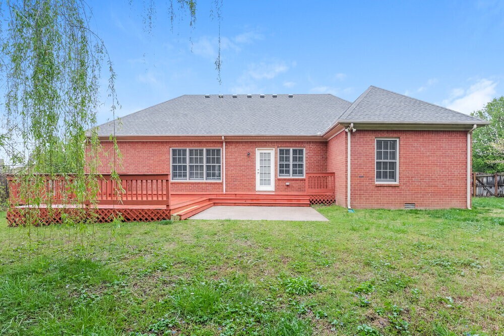 Building Photo - 2414 Amber Glen Dr