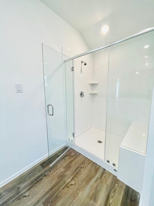 Building Photo - 2940 Tantara Dr