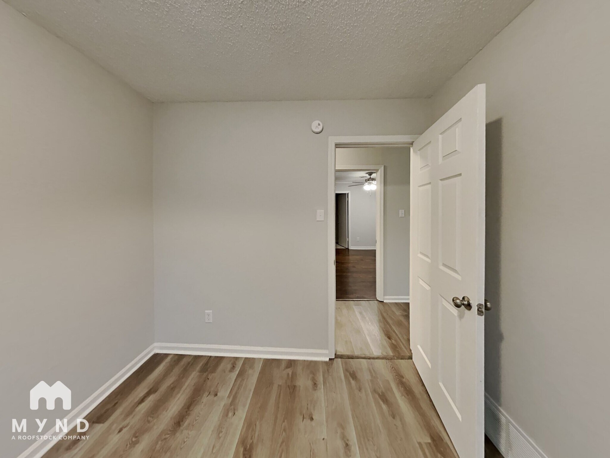 Building Photo - 4734 Bradford Dr