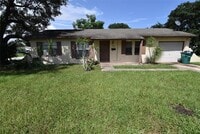 Building Photo - 423 Longwood Cir