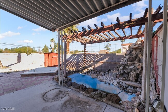 Building Photo - 4790 Fuentes Way