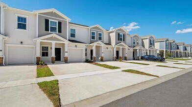 Building Photo - 3262 Laurent Lp