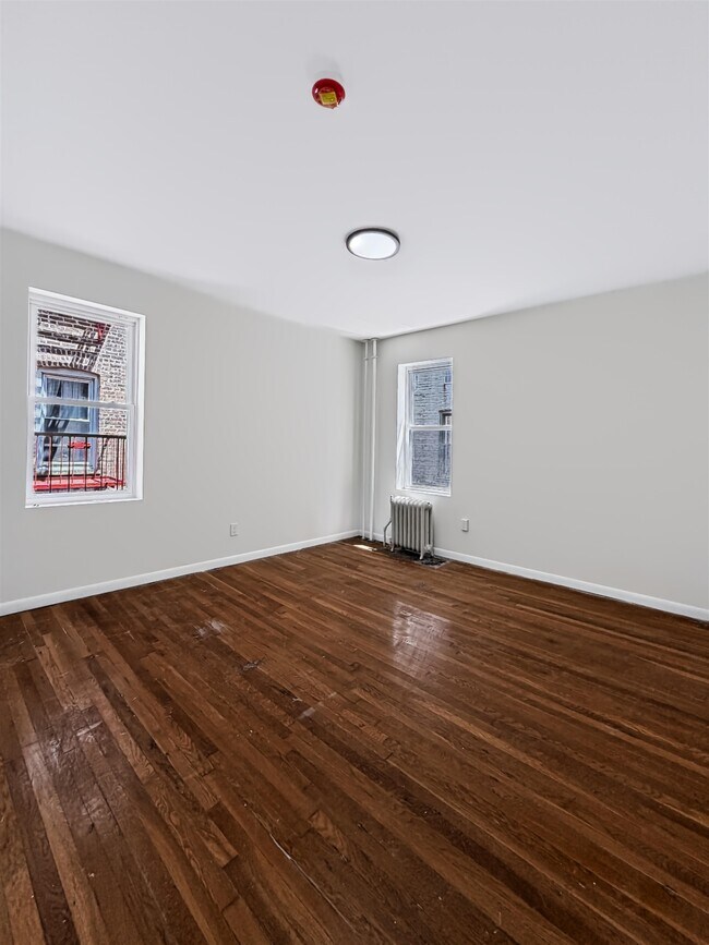 Building Photo - 6045 JFK Blvd E