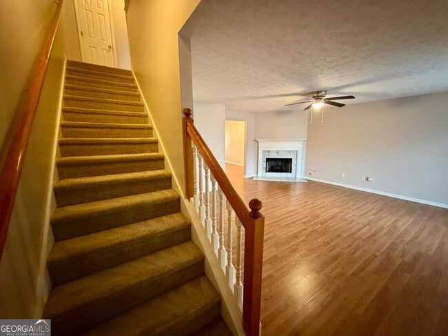 Building Photo - 5583 Windfall Ln