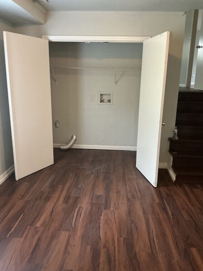 Building Photo - NOW AVAILABLE!  COME SEE ME!! CLAIM ME FIR...