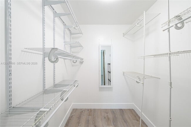 Building Photo - 650 NE 64th St