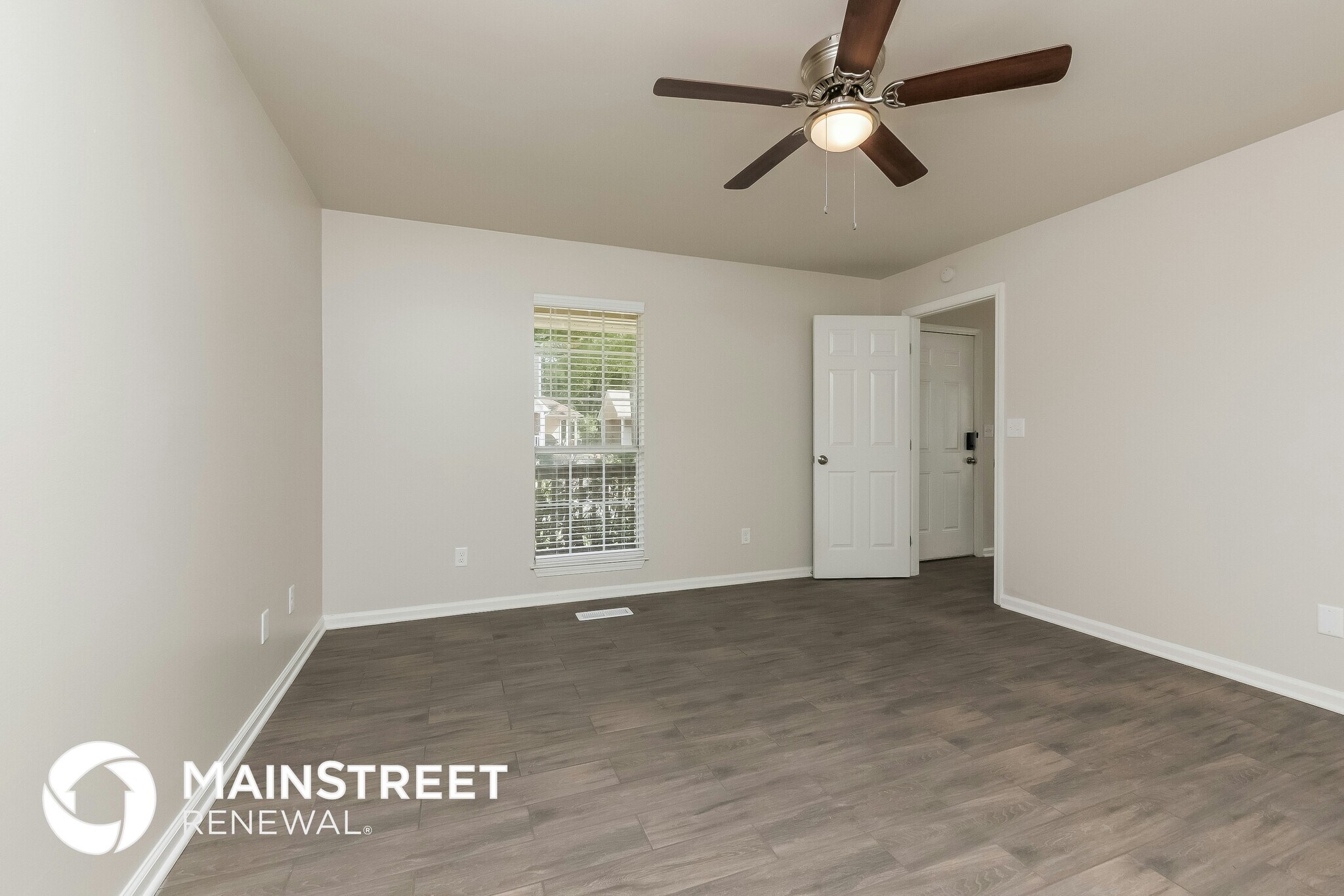 Building Photo - 6728 Crossbrook Ln