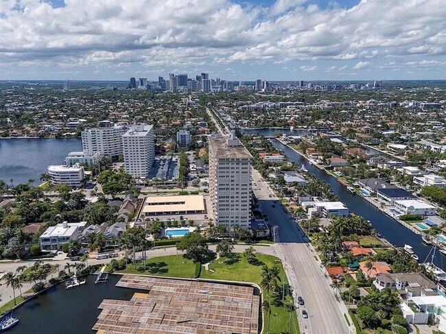 Building Photo - 2500 E Las Olas Blvd