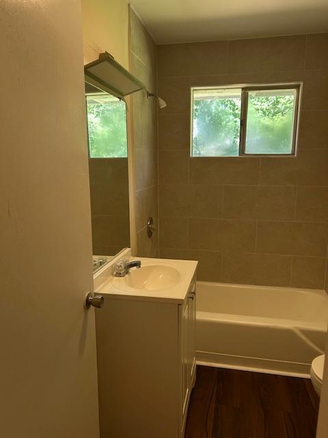 Building Photo - 10566 Mayfair Dr