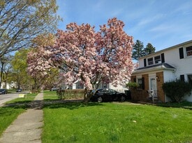 Building Photo - 147 Winstead Rd