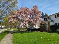 Building Photo - 147 Winstead Rd