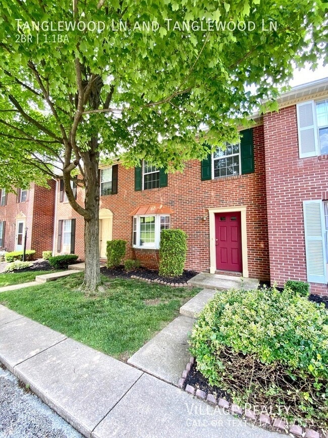 Building Photo - 442 Tanglewood Ln