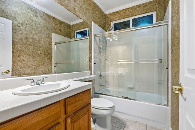 Building Photo - 5956 St Andrews Dr