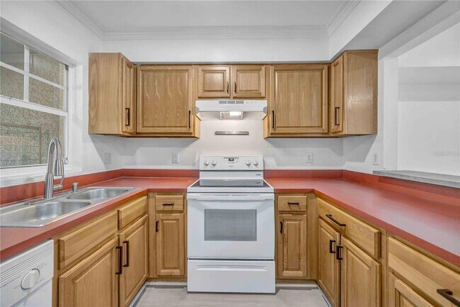 Building Photo - 727 Kensington Lake Cir