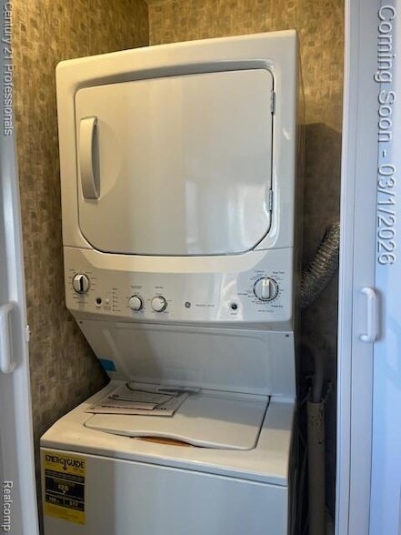 Building Photo - 5000 Town Center Dr