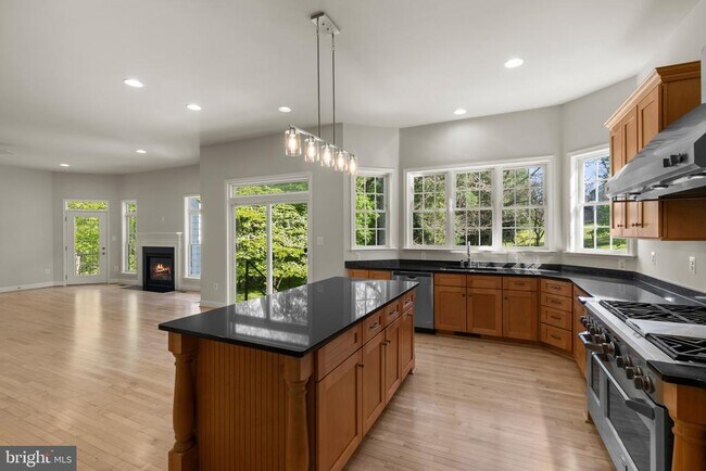 Building Photo - 9724 Centennial Meadows Ln