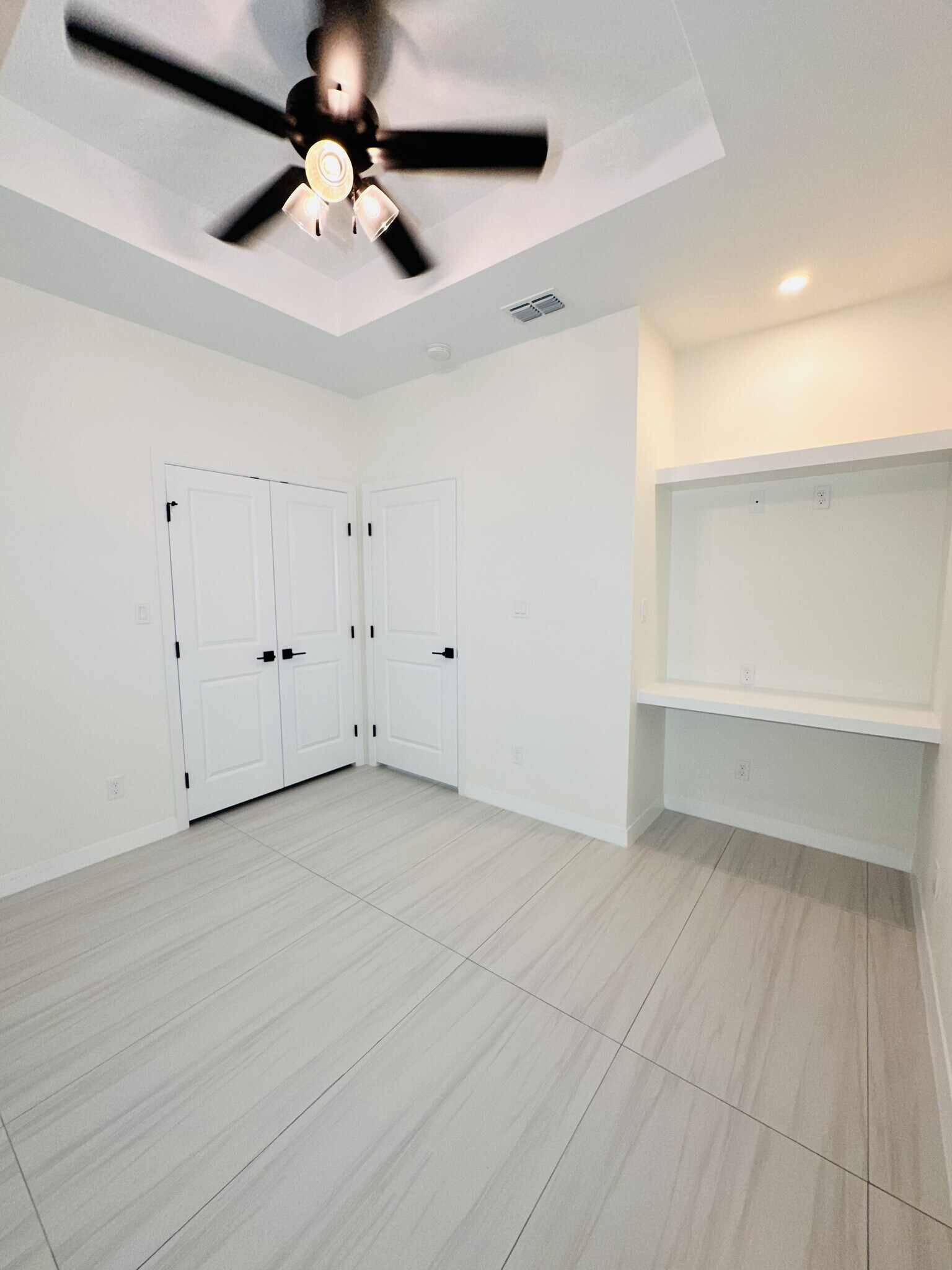 Building Photo - 11313 N 25th St