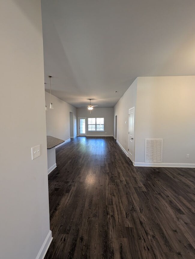 Building Photo - 244 Abercorn Dr