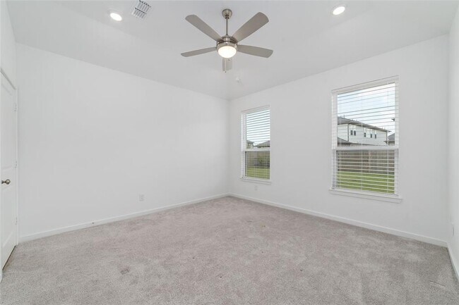 Building Photo - 21650 Lampeter River Ln