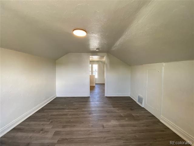 Building Photo - 1400 Tamarac St