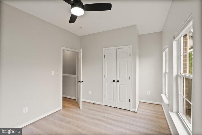Building Photo - 12527 Heykens Ln