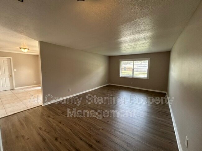 Building Photo - 108 Dellwood Dr
