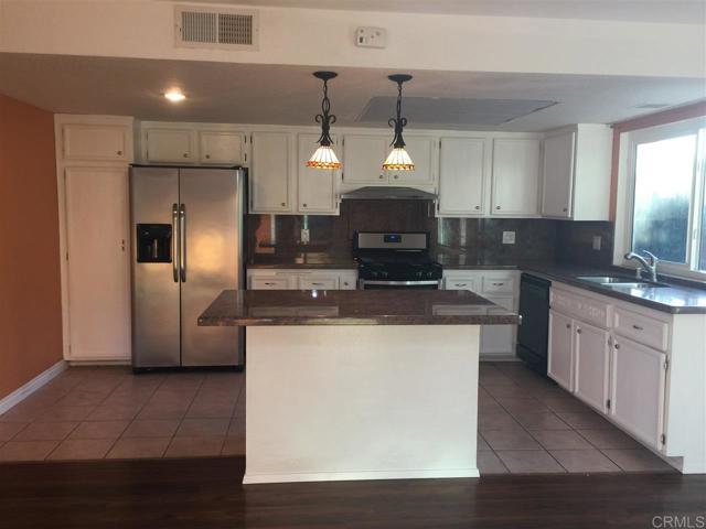 Building Photo - 2062 Linda Ln