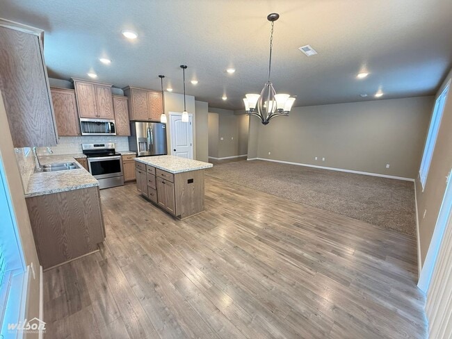 Building Photo - Modern 3-Bed Moxee Home with Huge Fenced Yard & Covered Patio
