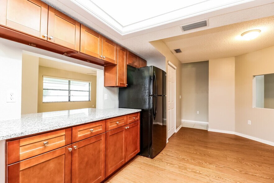 Building Photo - 4726 Addax Dr