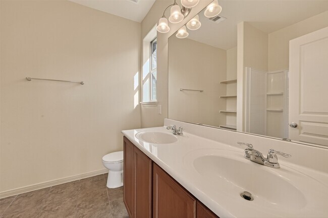 Building Photo - 19507 Midnight Glen Dr