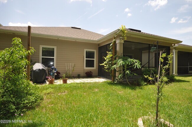 Building Photo - 16120 Blossom Lake Dr