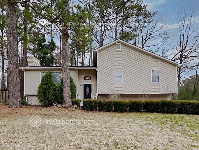 Building Photo - 1400 Glynn Oaks Dr SW