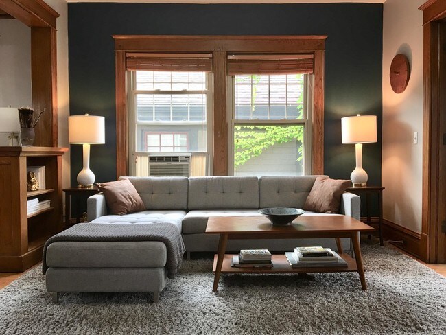 Living room - 2617 Emerson Ave S