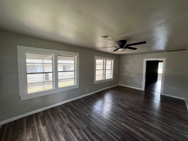 Building Photo - 3785 Goliad St