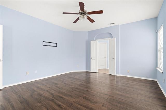 Building Photo - 6669 Friendsway Dr