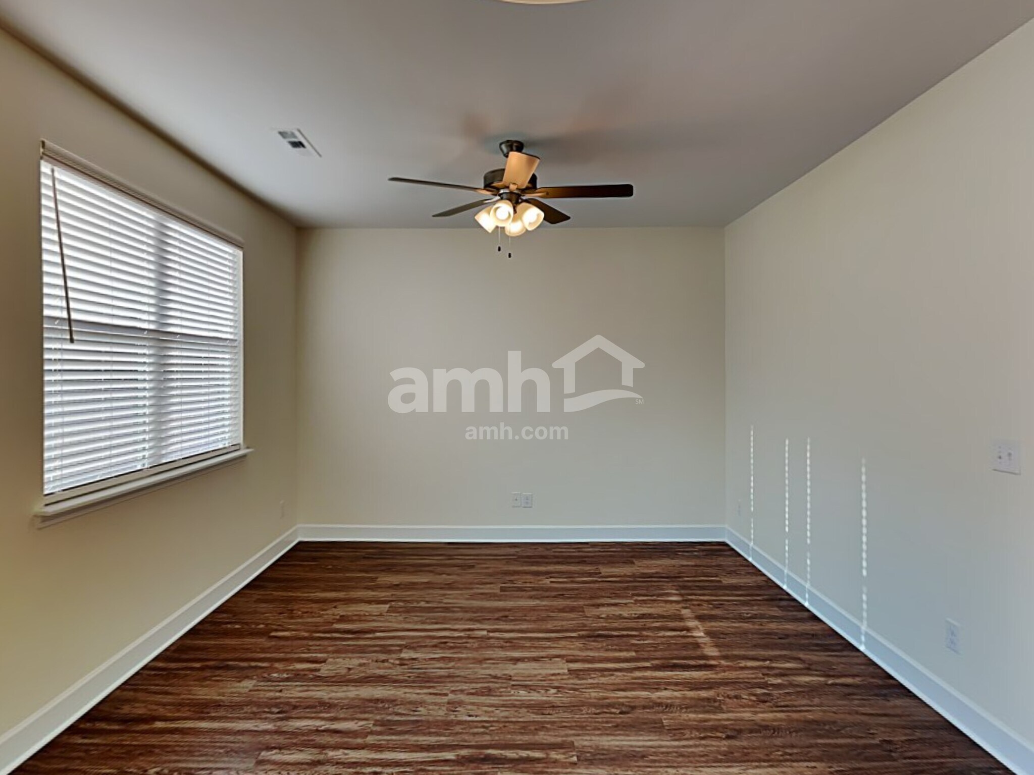 Building Photo - 4724 Chutney Dr