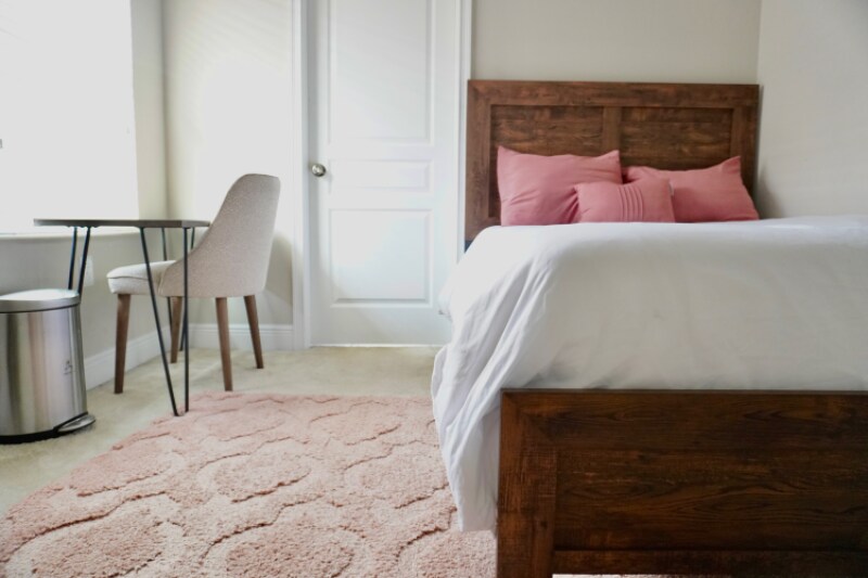 Building Photo - 2126 W Spruce St