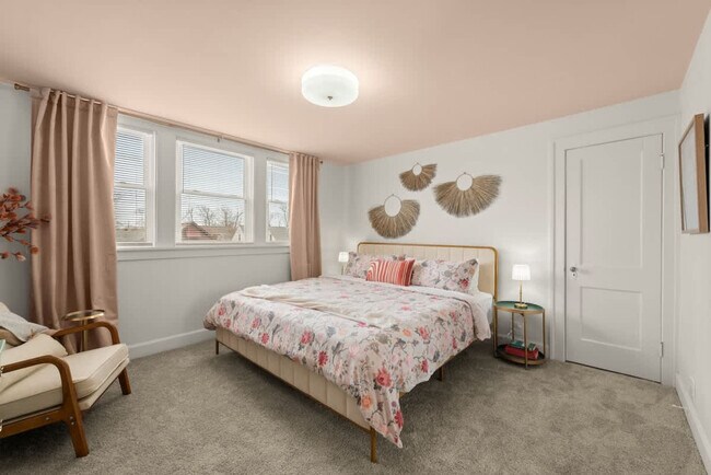 Building Photo - 4040 W 158th St