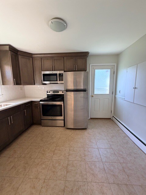 Building Photo - 2404 Mccawber Dr