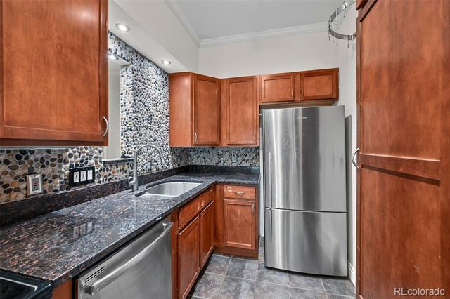 Building Photo - 30243 Pine Crest Dr