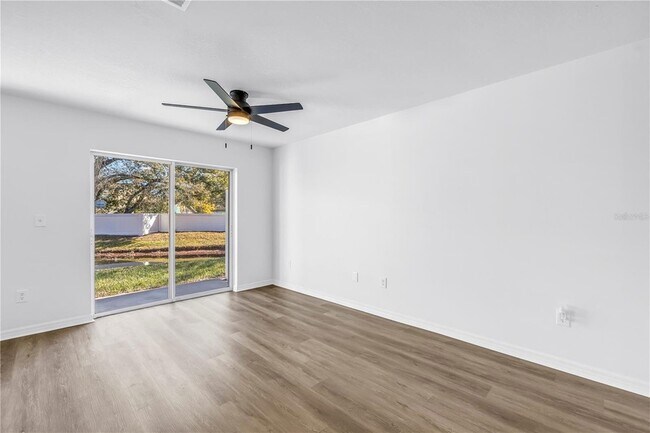 Building Photo - 8517 Edgewater Pl Blvd